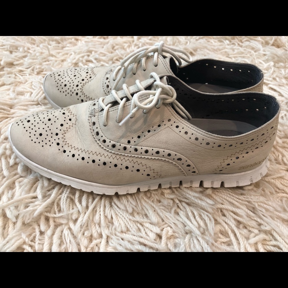 Cole Haan Woman’s Oxford Sneaker Size 8.5